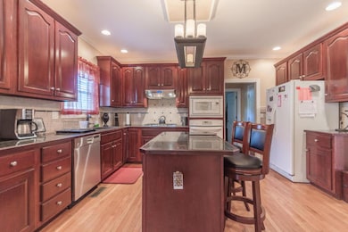 20170719030034736213000000-o