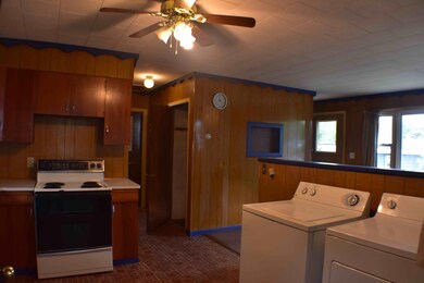 47 Winter St, Millinocket, ME 04462 - photo 6