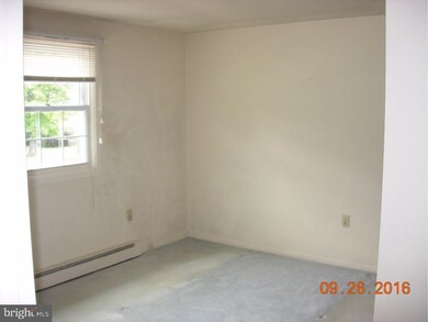 127 Cumberland Ave, Tamaqua, PA 18252 - photo 6