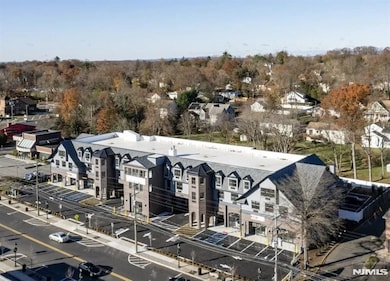 455 Livingston St unit 313, Norwood, NJ 07648 - photo 5