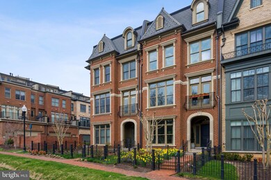 10825 Symphony Park Dr, North Bethesda, MD 20852 - photo 3