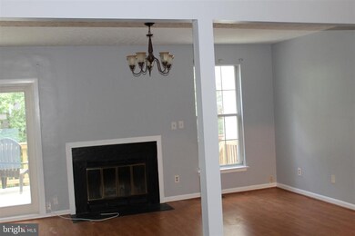 9445 Fens Hollow, Laurel, MD 20723 - photo 4