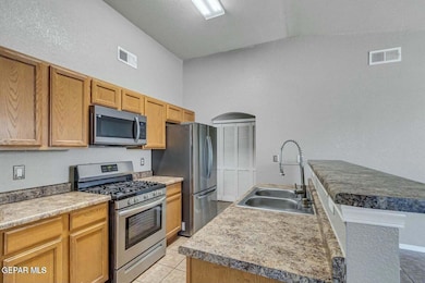 20241213210409028909000000-o