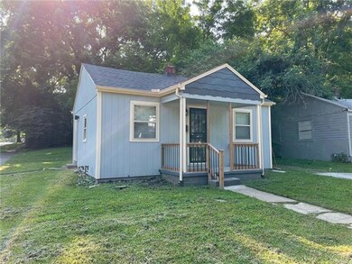 7101 Walrond Ave, Kansas City, MO 64132 - photo 3