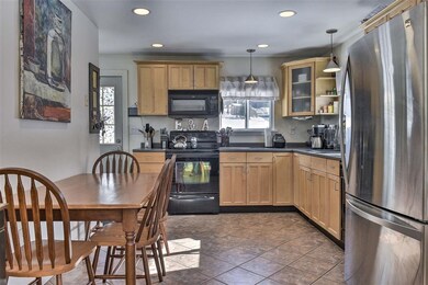 28 Bellevue St, Keene, NH 03431 - photo 2