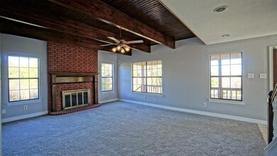 309 Clear Lake Ln, Weatherford, TX 76087 - photo 3