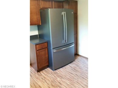 Plenty of cabinet space in the kitchen, extra pant