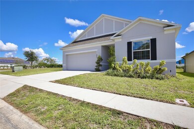 492 Pinecrest Loop, Davenport, FL 33837 - photo 4