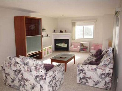 417 Captain Eames Cir, Ashland, MA 01721 - photo 6