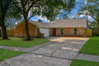 7515 Ashmole Ln, Houston, TX 77088 - photo 3
