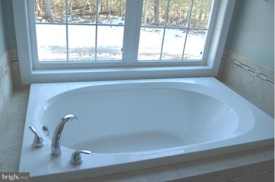 19711 Piney Point Rd, Valley Lee, MD 20692 - photo 6