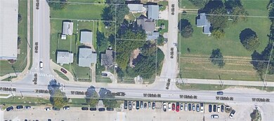 1528 & 1526 S 4th St, Rogers, AR 72756 - photo 2