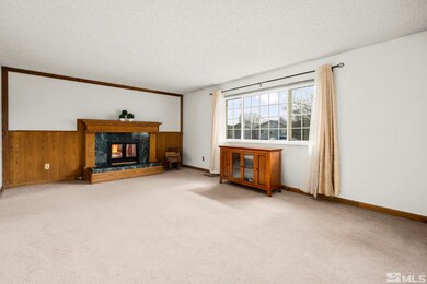 952 Desert View Dr, Sparks, NV 89434 - photo 4