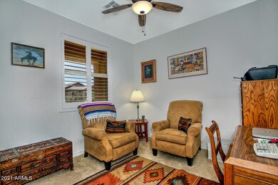6603 W Mockingbird Way-large-007-054-Den