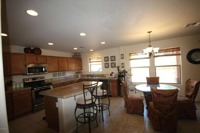 05 kitchen