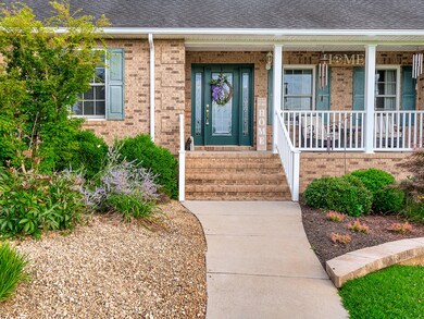 Hilda_P_60-Clubhouse-Lane_Exterior_4931