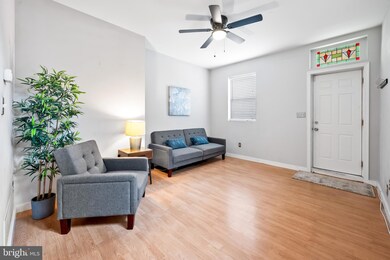 822 S Curley St, Baltimore, MD 21224 - photo 3