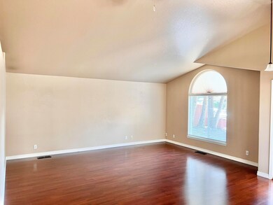 1107 Juanita Way, Central Point, OR 97502 - photo 6