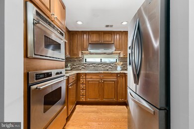 Thoreau Place Condominiums unit 233, Reston, VA 20191 - photo 6