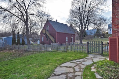 224 State St, Rutland, VT 05701 - photo 4