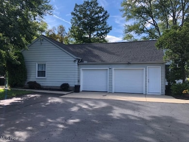 2752 Copley Rd, Copley, OH 44321 - photo 2