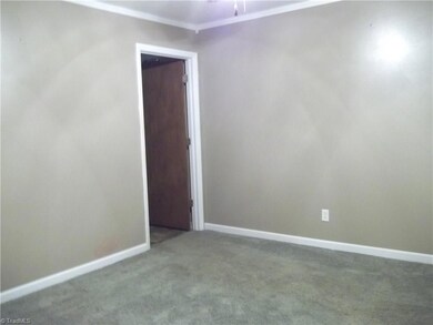 1540 Leslie St, Asheboro, NC 27205 - photo 7