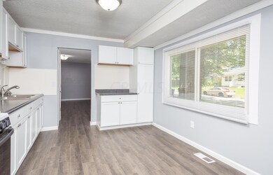 2627 Saville Row, Columbus, OH 43224 - photo 5