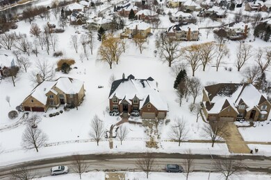 4447 Esquire Cir, Naperville, IL 60564 - photo 3