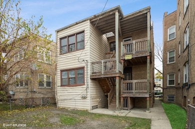 6336 N Fairfield Ave, Chicago, IL 60659 - photo 2