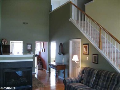 Living Room - Living room to dining area