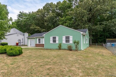 558 Petty St, Petersburg, VA 23805 - photo 2