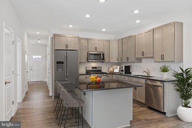 230 Honey Ln, Norristown, PA 19401 - photo 4