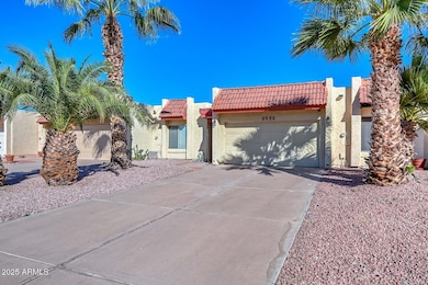 2532 E Bluefield Ave unit 2, Phoenix, AZ 85032 - photo 2