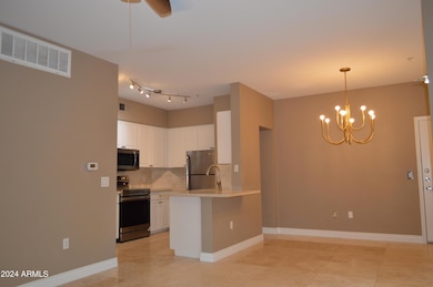 Biltmore Square Apartments unit 416, Phoenix, AZ 85016 - photo 5