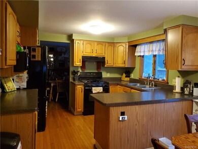 3218 Rachelle Dr, North Tonawanda, NY 14120 - photo 4