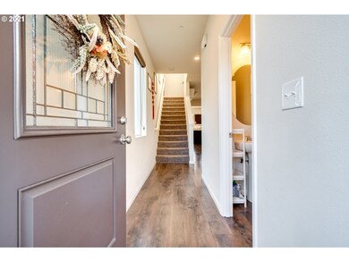 15610 SE Vivian Way, Happy Valley, Or, OR 97086 - photo 4