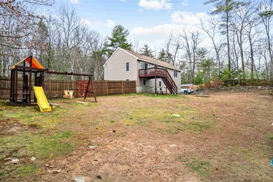 61 Heath St, Newton, NH 03858 - photo 4