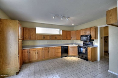 006_Kitchen