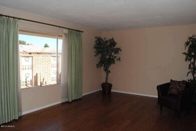 Living Room-view to the Courtyard