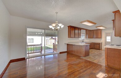 3108 Fir St, Longview, WA 98632 - photo 2