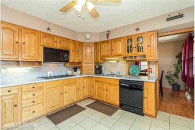 2439 Mansfield Dr, Des Moines, IA 50317 - photo 6