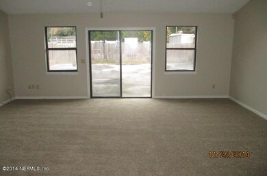 903 Duskin Dr, Jacksonville, FL 32216 - photo 2