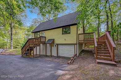 226 Mountain Lake Dr, Dingmans Ferry, PA 18328 - photo 4