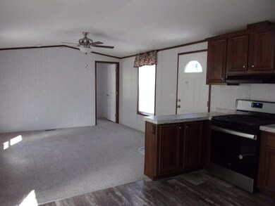 75 S Policy St unit 1, Salem, NH 03079 - photo 7