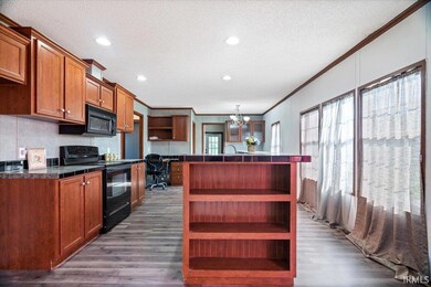 330 E Spruce St, Princeton, IN 47670 - photo 6