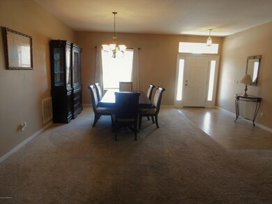 Forma Dining Room & Entryway