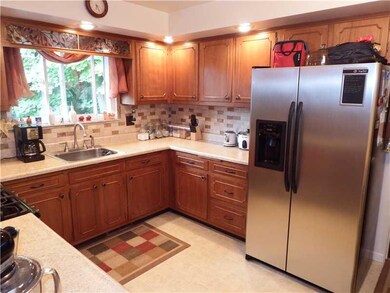 Kitchen. Kitchen updated with stainless refrigerat