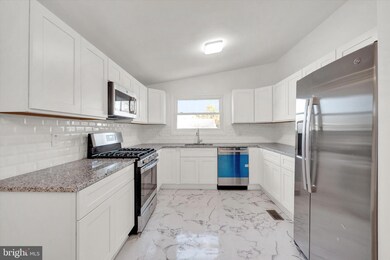 3004 Fairview Rd, Gwynn Oak, MD 21207 - photo 6