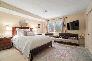 1400 Lagrange St unit 1404, Boston, MA 02132 - photo 6