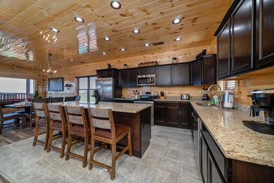 1509 FireflyTrailWay-15
